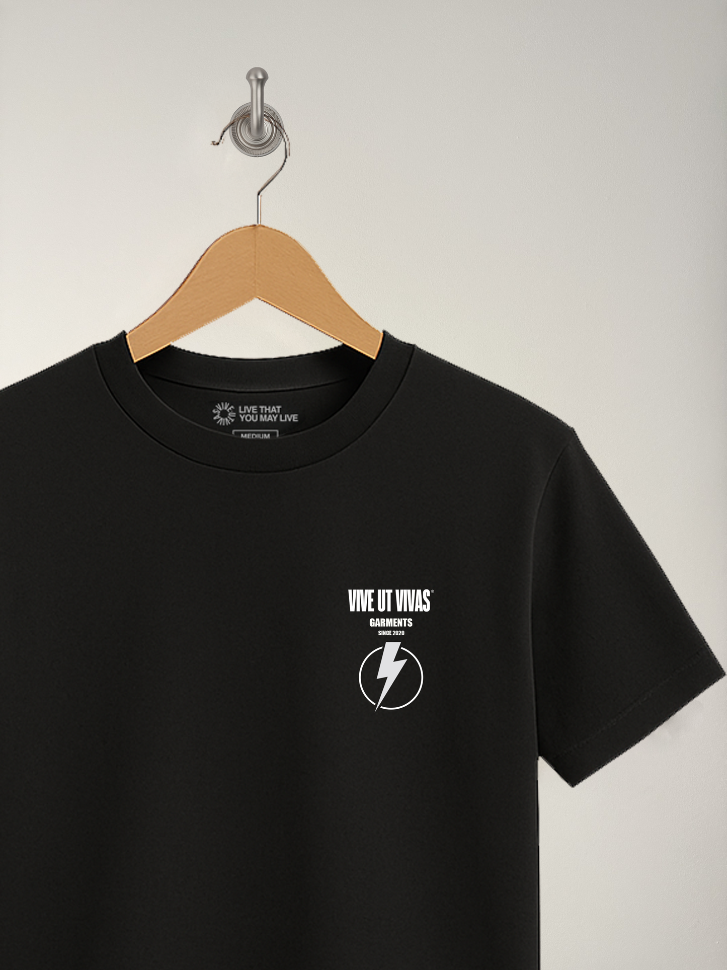 VuV Garments T-Shirt - Black