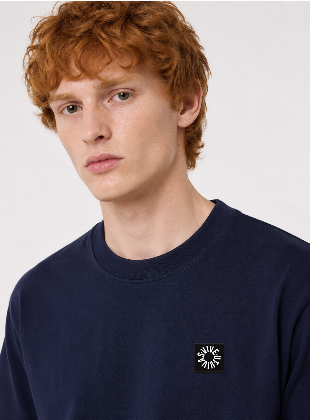 Essential T-Shirt - Navy
